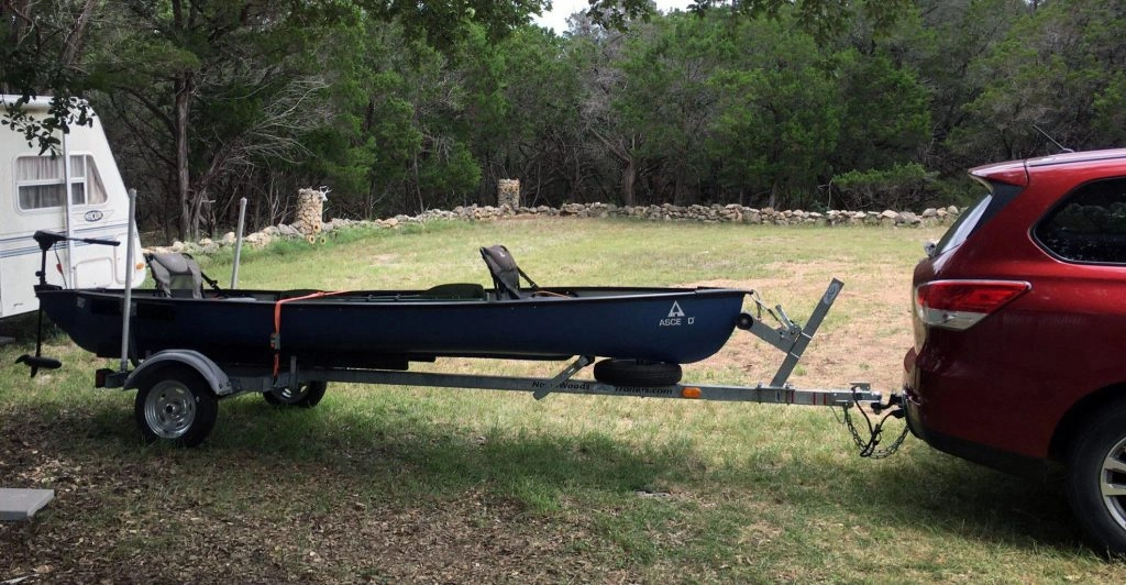 Trailer in Canyon Lake Texas